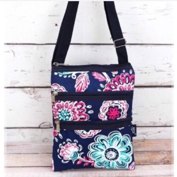 Handbags - Adorable! Crossbody Bag